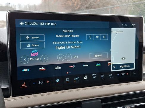 Used 2023 Lincoln Corsair AWD w/ Equipment Group 101A image 18