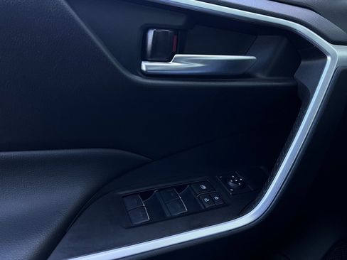 Used 2024 Toyota RAV4 XLE Premium image 22