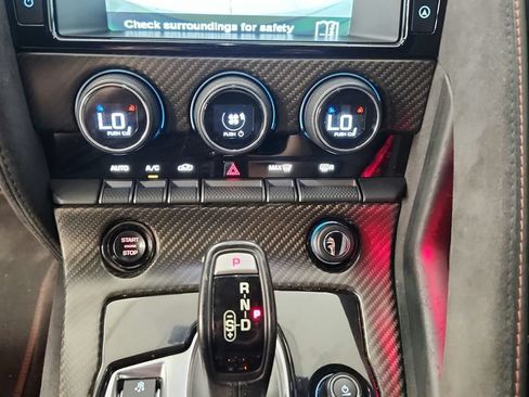 Used 2017 Jaguar F-TYPE SVR AWD/4WD image 19