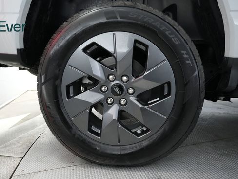 Used 2024 Ford F150 Lightning Flash image 16