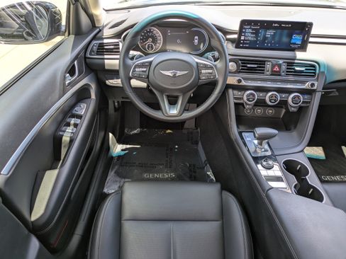 Certified 2023 Genesis G70 2.0T RWD image 14
