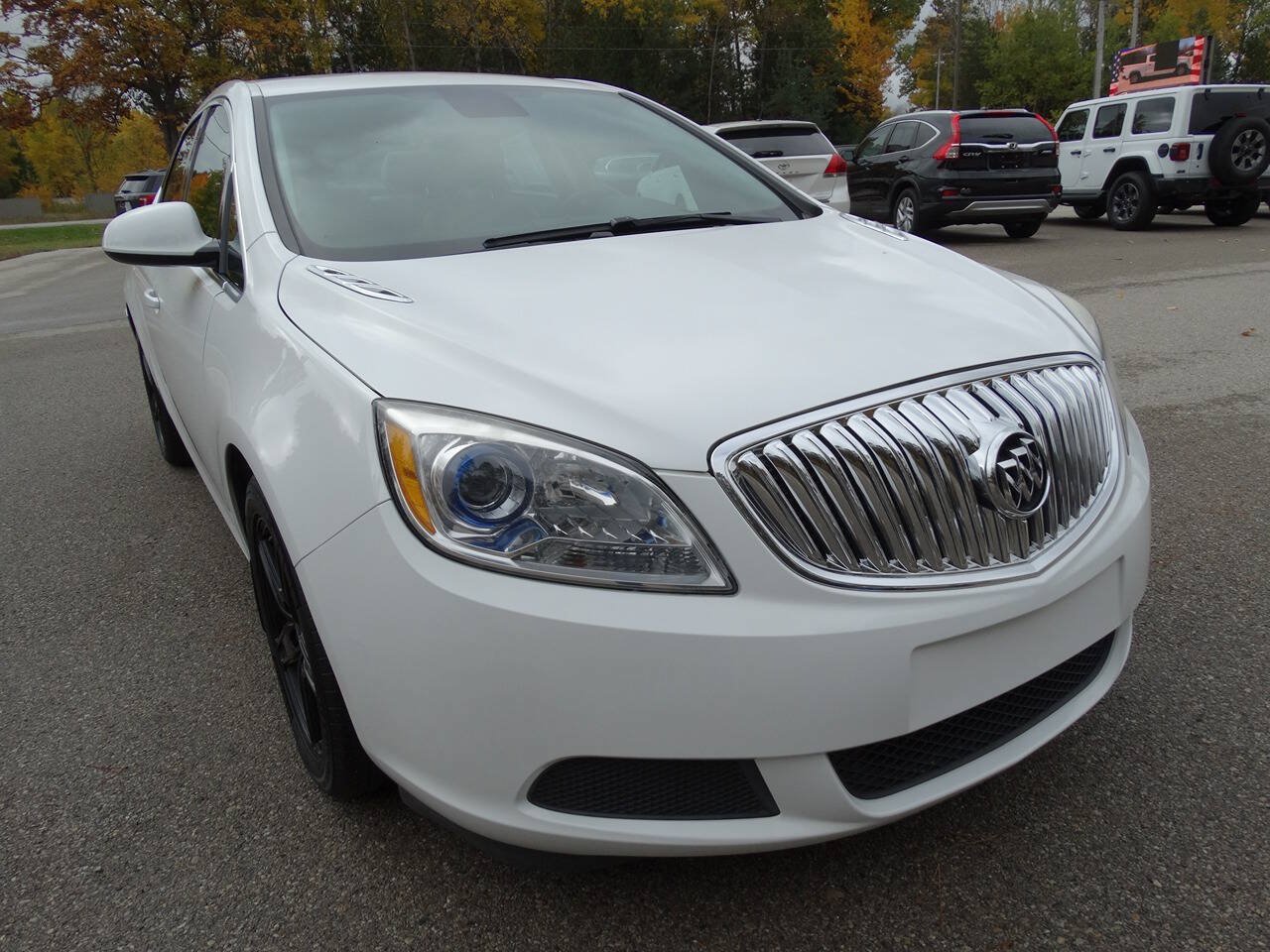 Used 2016 Buick Verano Convenience FWD image 3