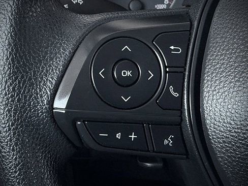 Used 2024 Toyota Corolla LE FWD image 11