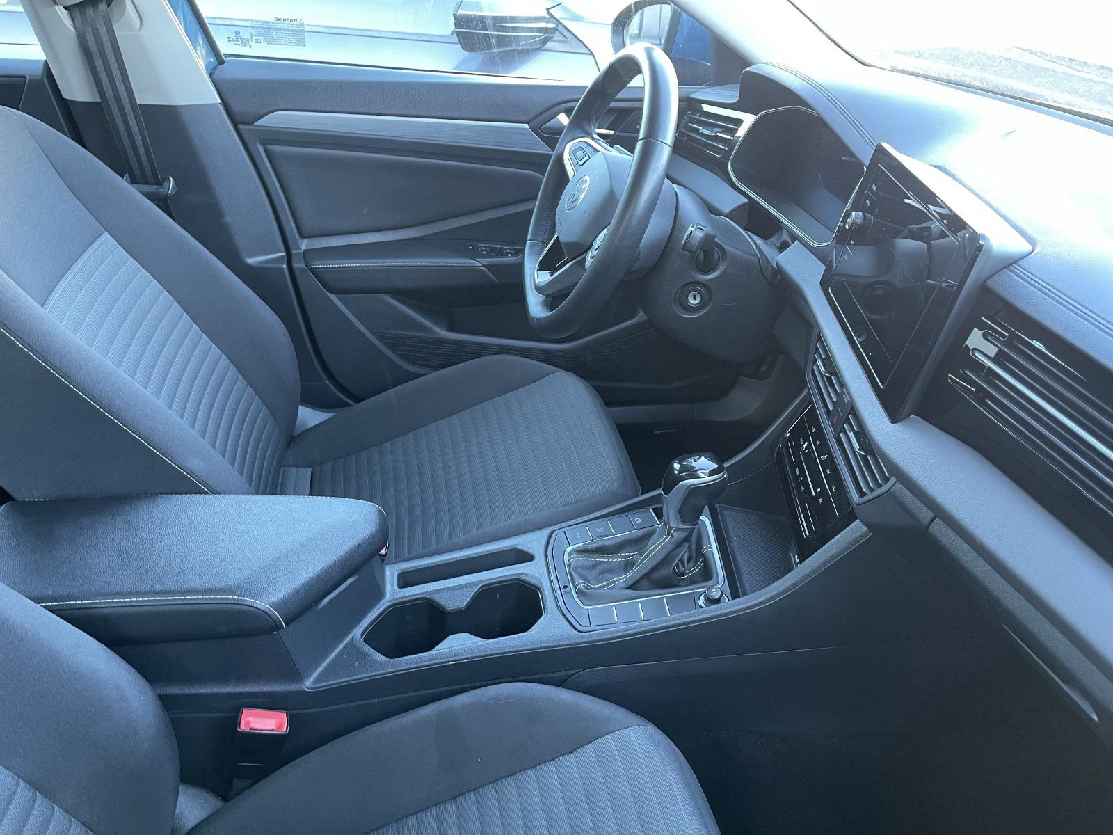 Used 2025 Volkswagen Jetta S FWD image 7