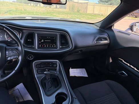 Used 2019 Dodge Challenger SXT RWD image 21
