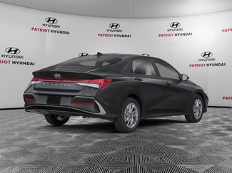 New 2026 Hyundai Elantra SEL Sport Premium FWD video 2