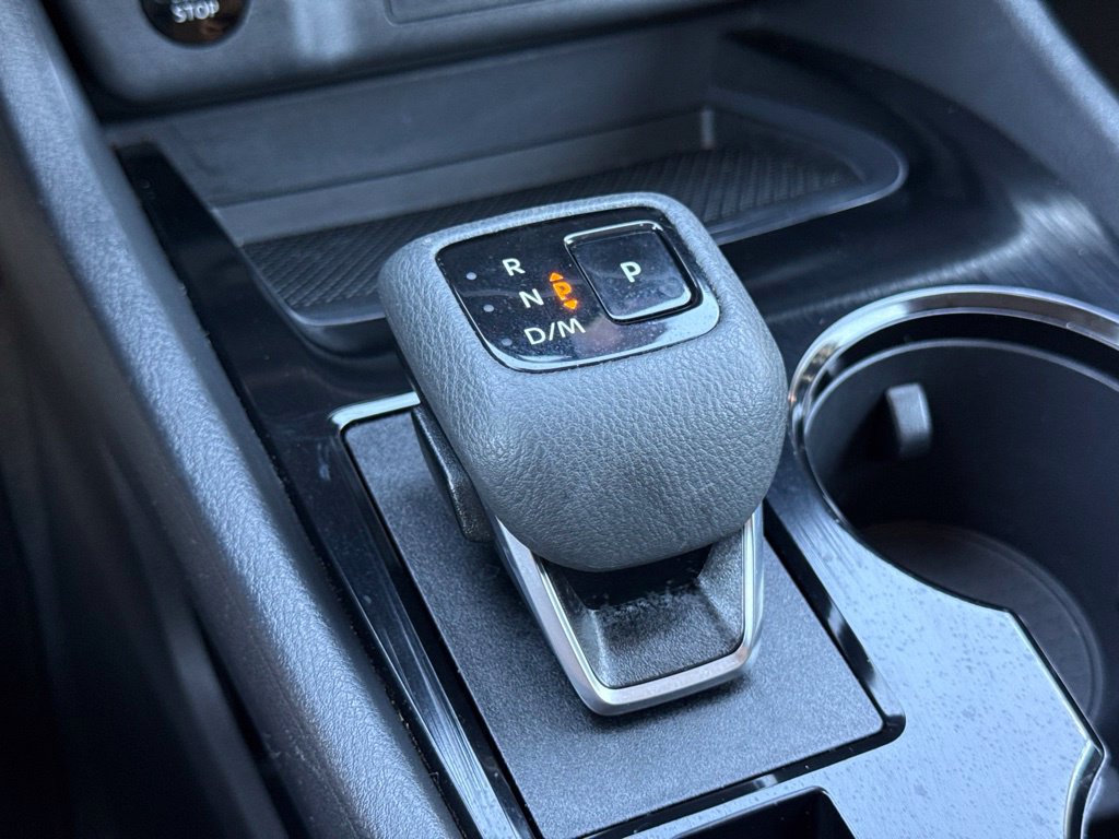 Certified 2026 Nissan Rogue SV FWD image 23