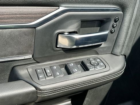 New 2026 RAM 3500 Laramie AWD/4WD image 13