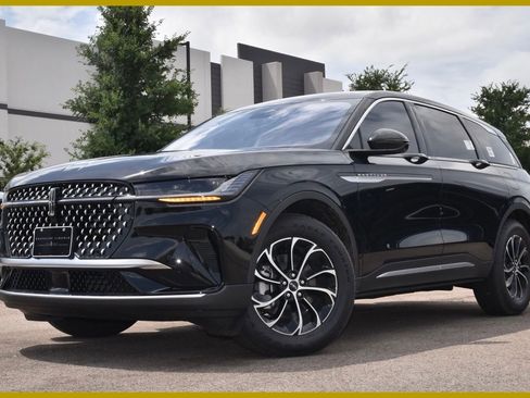 New 2026 Lincoln Nautilus Premier AWD/4WD image 1
