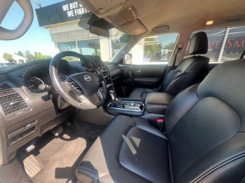 Used 2021 Nissan Armada SV AWD/4WD image 11