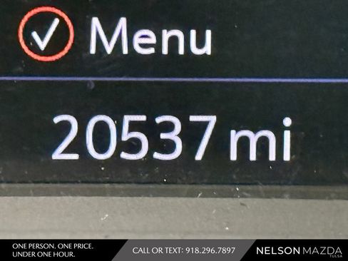 Used 2021 Buick Envision Avenir w/ Technology Package II FWD image 25