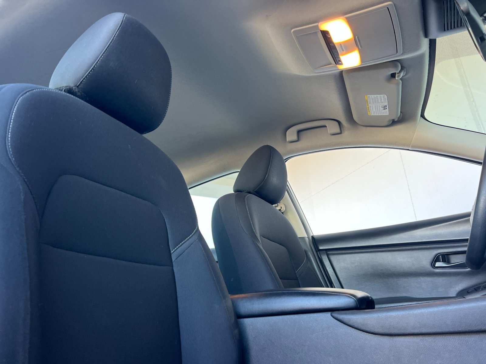 Used 2024 Nissan Sentra S FWD image 16