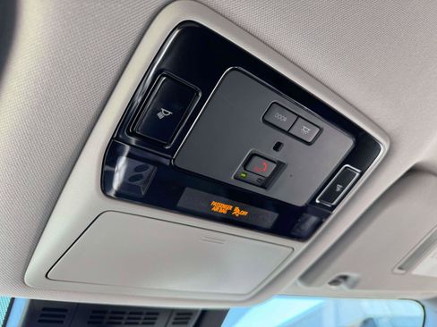 Used 2024 Toyota Grand Highlander AWD image 33