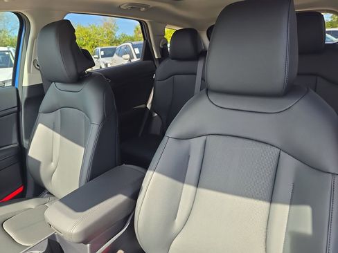 New 2026 Kia Sportage EX w/ EX Panorama Roof Package FWD image 22