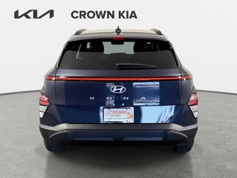 Used 2025 Hyundai Kona SEL FWD image 7