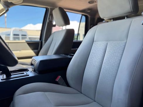 Used 2011 Ford Expedition EL XLT image 13
