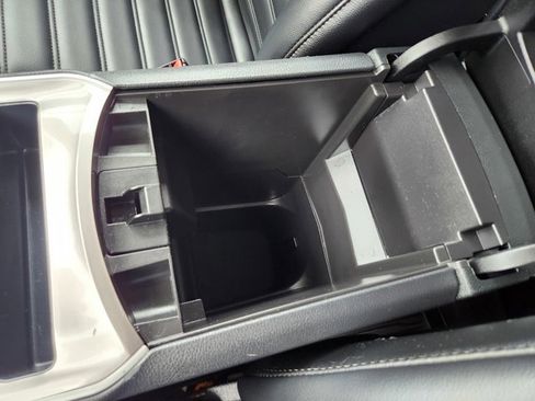 Certified 2024 Ford Edge SEL w/ Convenience Package image 13