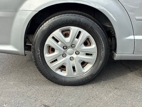 Used 2017 Dodge Grand Caravan SE w/ Power Window Group image 46