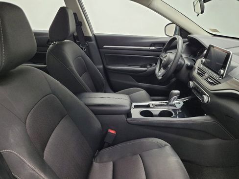 Used 2023 Nissan Altima 2.5 SV image 21