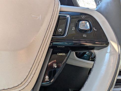 Certified 2022 Lincoln Aviator Reserve w/ Equipment Group 201A image 38