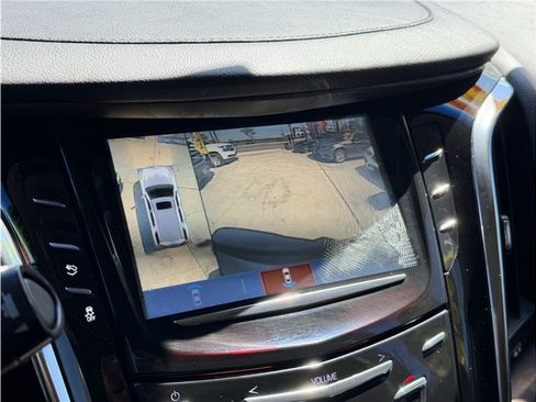 Used 2018 Cadillac Escalade Premium Luxury AWD/4WD image 57
