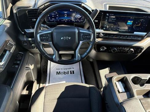 Certified 2022 Chevrolet Silverado 1500 RST image 6