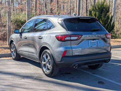 New 2026 Ford Escape ST-Line w/ Tech Pack #1 image 5