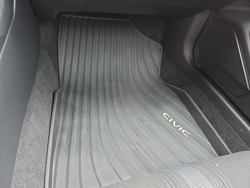 Certified 2025 Honda Civic Sport image 17