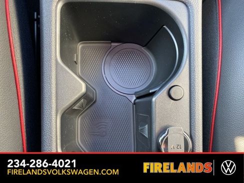 New 2026 Volkswagen GTI SE image 39