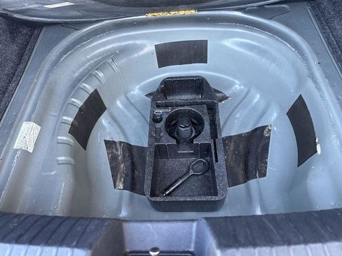 Used 2019 Volkswagen Jetta FWD image 32