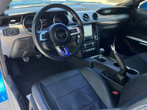 Used 2019 Ford Mustang GT Premium image 16