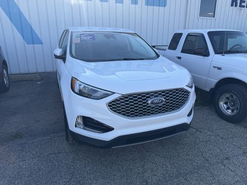 Used 2024 Ford Edge SEL w/ Convenience Package AWD/4WD image 10