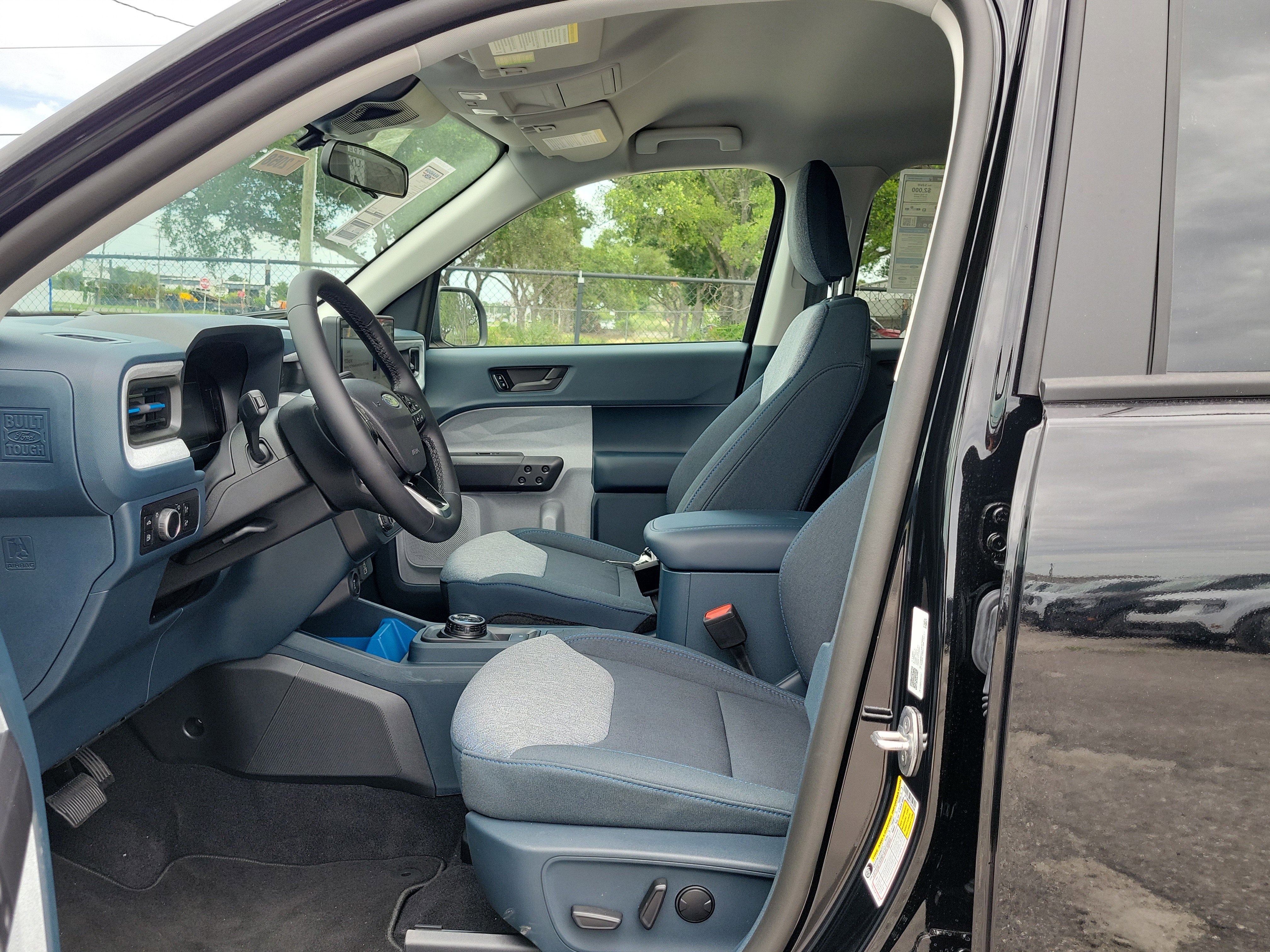 New 2026 Ford Maverick XLT w/ XLT Luxury Package FWD image 16