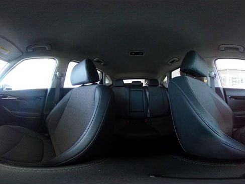 Used 2025 Kia Seltos S image 44