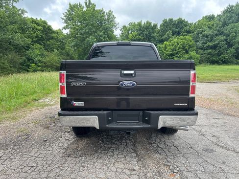 Used 2014 Ford F150 XLT w/ XLT Chrome Package RWD image 4