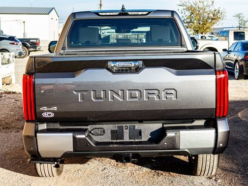 Used 2024 Toyota Tundra Limited image 4