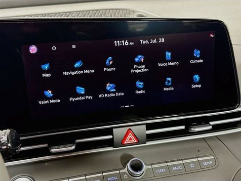 Used 2023 Hyundai Elantra SEL w/ Convenience Package FWD image 21