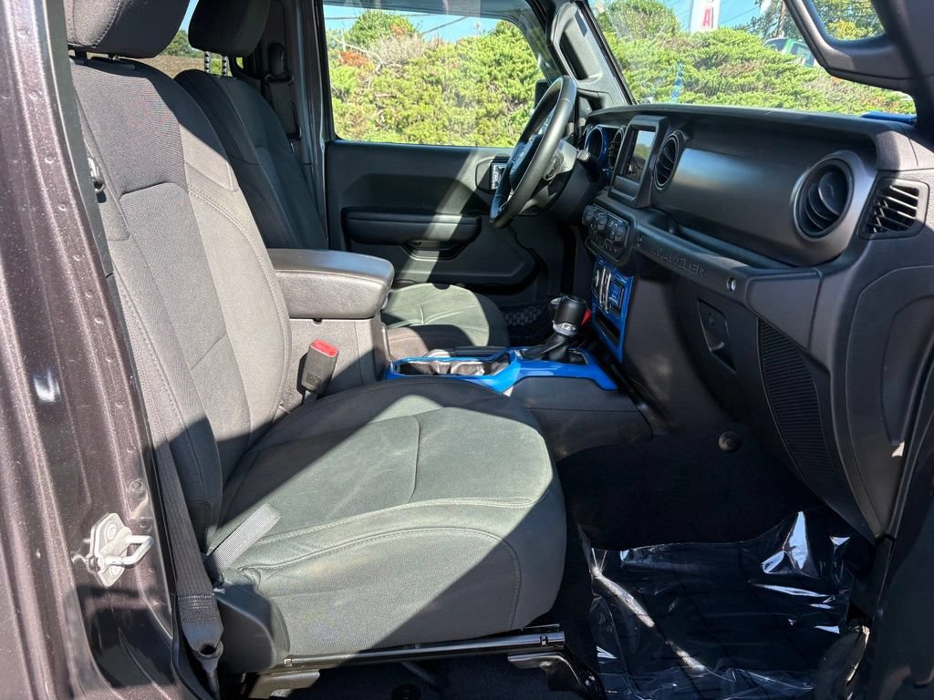 Used 2018 Jeep Wrangler Unlimited Sport S AWD/4WD image 18