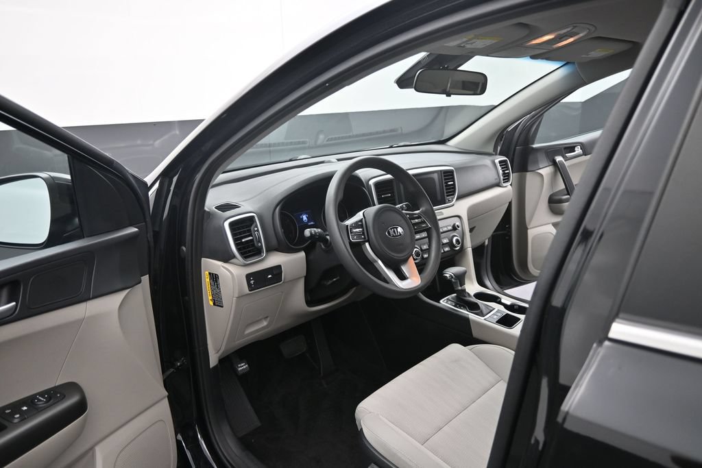 Used 2021 Kia Sportage LX FWD image 11