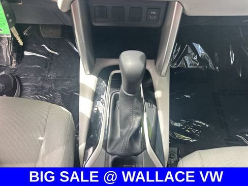 Used 2024 Toyota Corolla Cross L FWD image 23