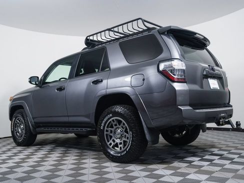Used 2020 Toyota 4Runner Venture w/ Moonroof Package AWD/4WD image 3