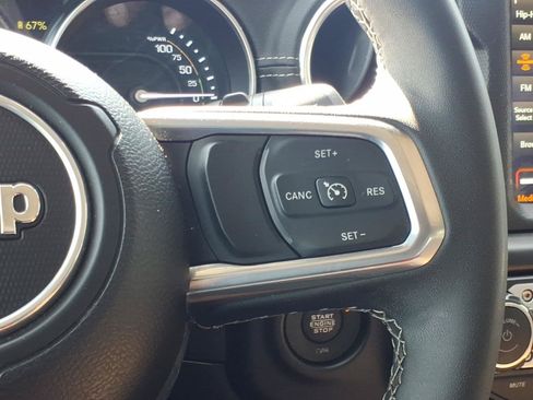 Used 2023 Jeep Wrangler Unlimited Sahara w/ Cold Weather Group AWD/4WD image 29