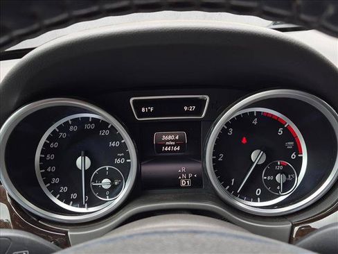 Used 2014 Mercedes-Benz ML 350 BlueTEC 4MATIC image 10