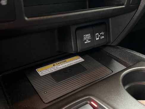 Used 2022 Honda Pilot TrailSport image 25