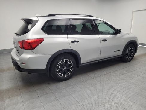 Used 2019 Nissan Pathfinder SL AWD/4WD image 10