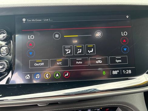 Used 2022 Buick Envision Avenir w/ Technology Package II AWD/4WD image 22