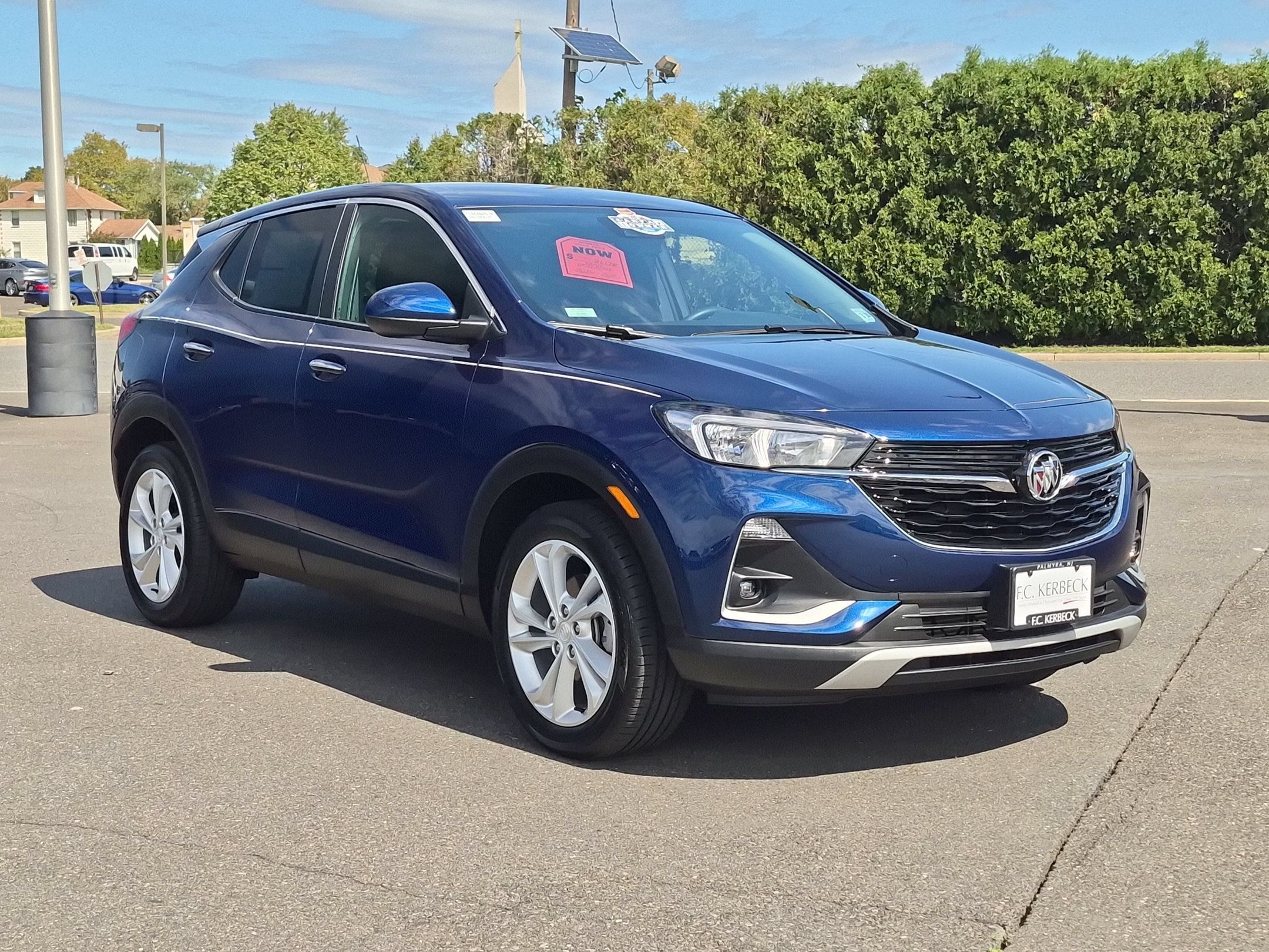 Certified 2023 Buick Encore GX Preferred w/ Cold Weather Comfort Package FWD image 2