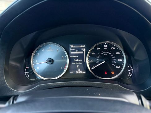 Used 2017 Lexus IS 300 AWD w/ Premium Package image 29