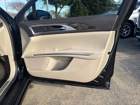 Used 2016 Lincoln MKZ AWD w/ Equipment Group 300A Reserve image 15