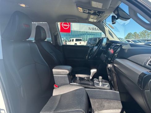 Used 2024 Toyota 4Runner TRD Off-Road Premium image 41